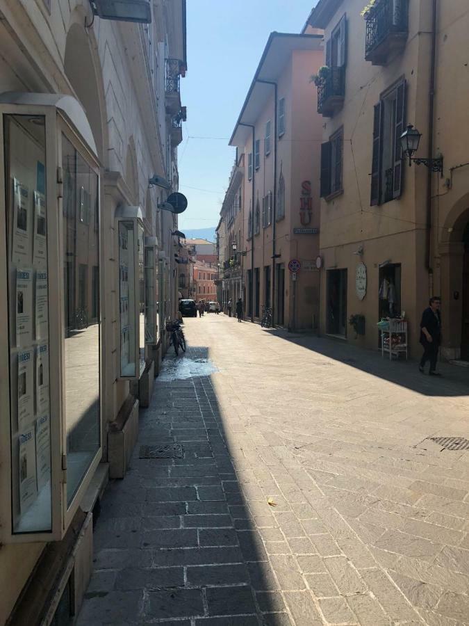 Terni In Centro Daire Dış mekan fotoğraf
